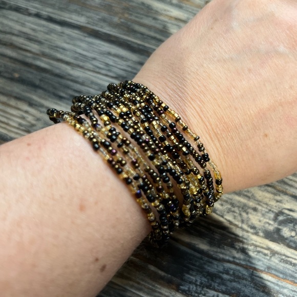 Jewelry - Tribal Art Glass Bead Bracelet